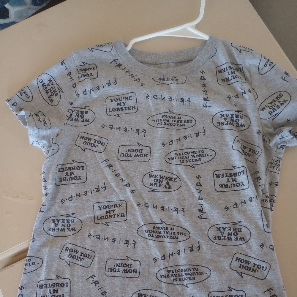 XS F.R.I.E.N.D.S tv show Tee shirt